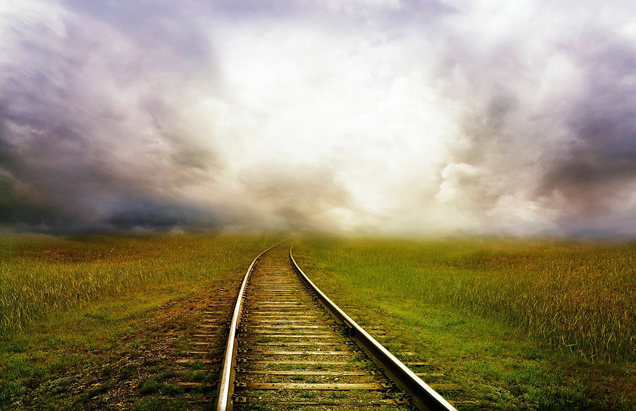 railroad-tracks-163518_1280